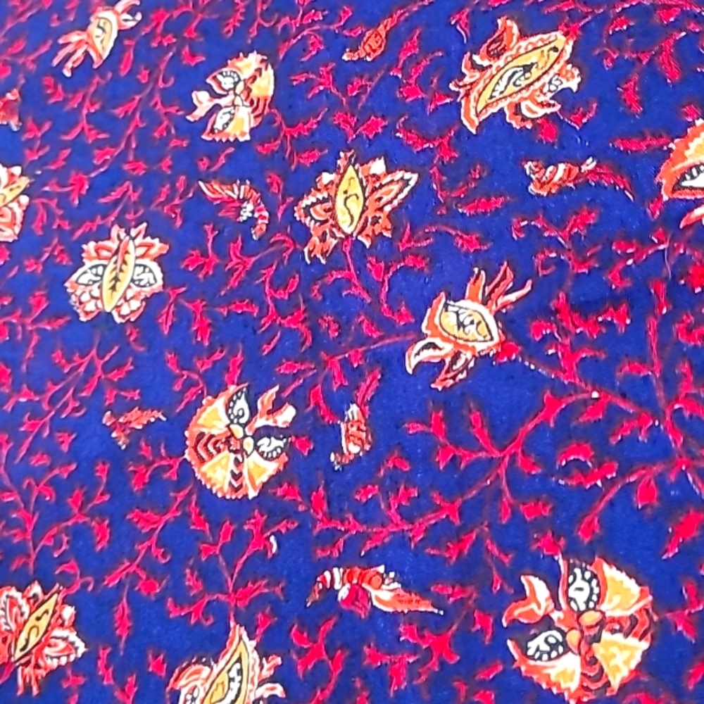 Rare Find Paisley & Floral Vivid Colors Crafting Quilting Sewing Cotton Fabric